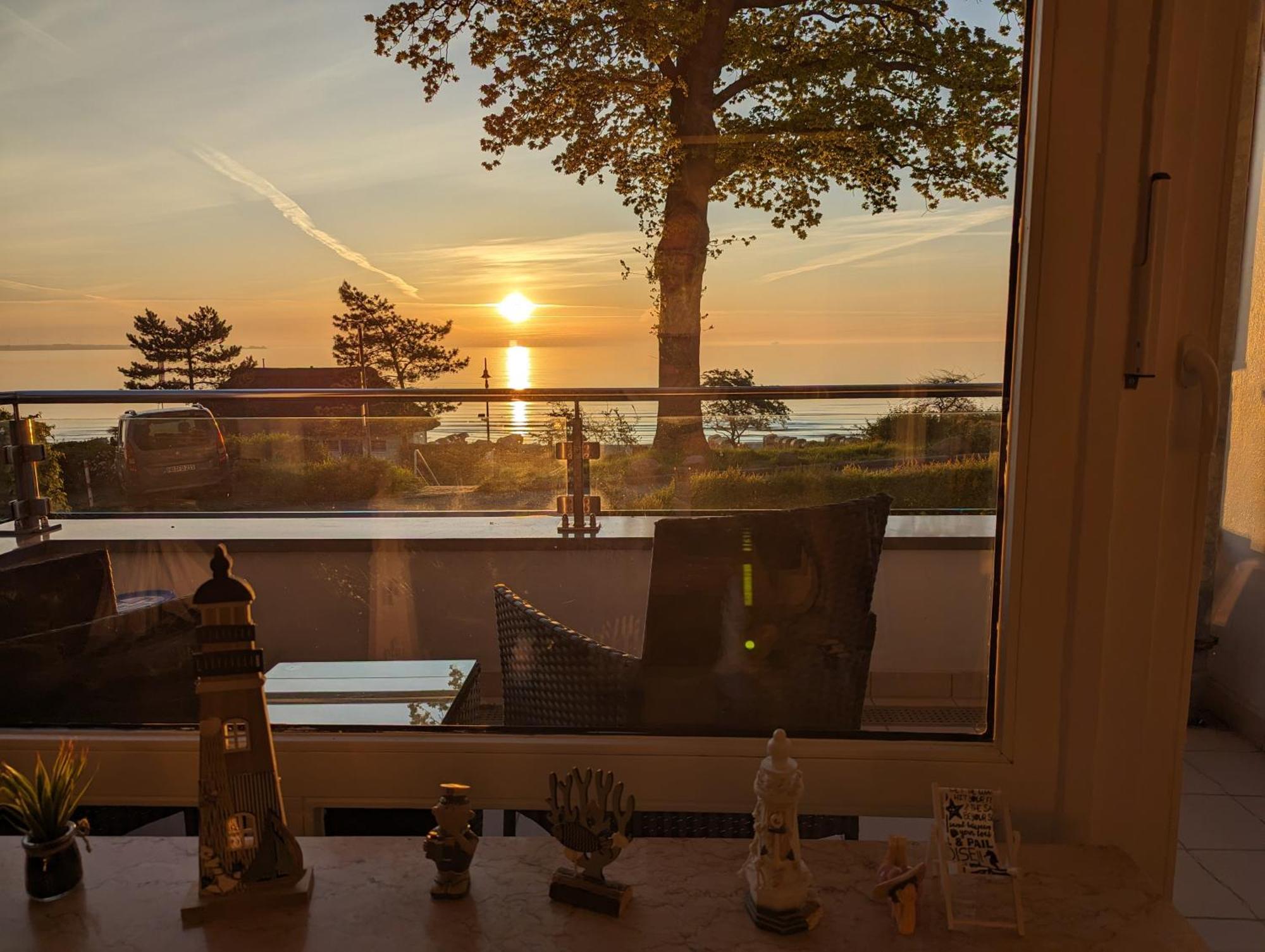 Panorama-Meerblick Am Scharbeutzer Strand Exterior photo